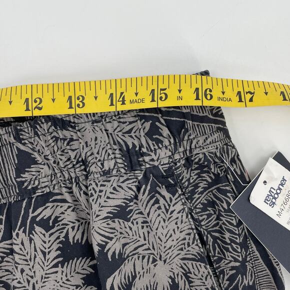 Reyn Spooner Men's Cotton Shorts Palm Shores Elastic Waist NWT, Sz. M  Vacation - Picture 6 of 9